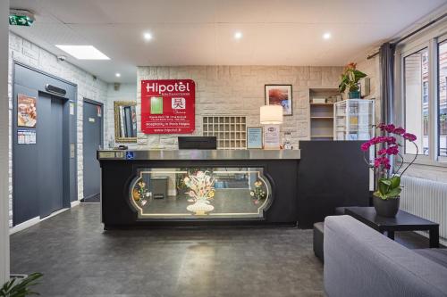 hipotel paris buttes chaumont