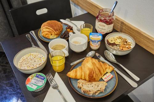 hipotel paris buttes chaumont