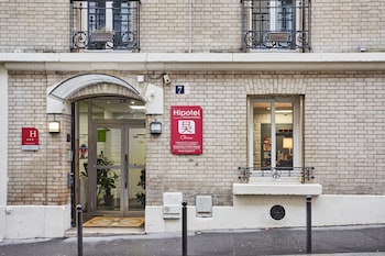 hipotel paris buttes chaumont