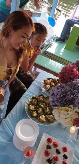 at casa guesthouse amphawa