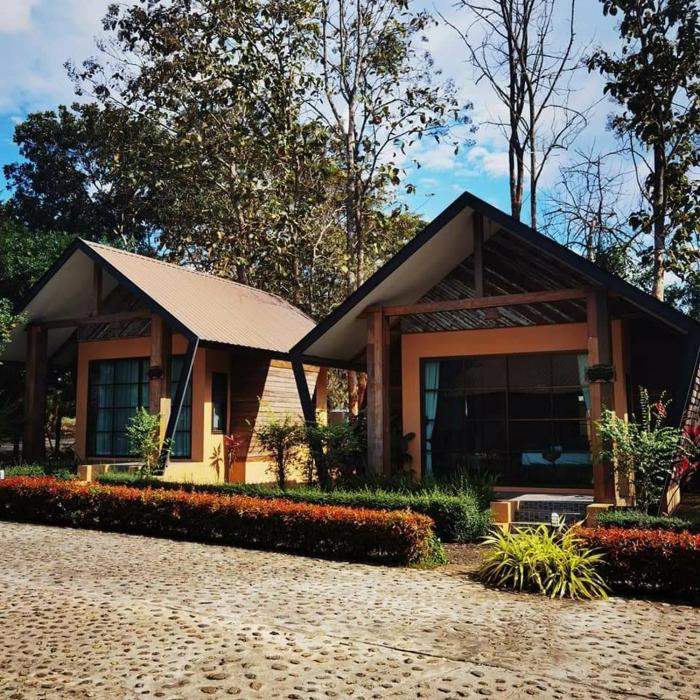 aurora resort chiangdao