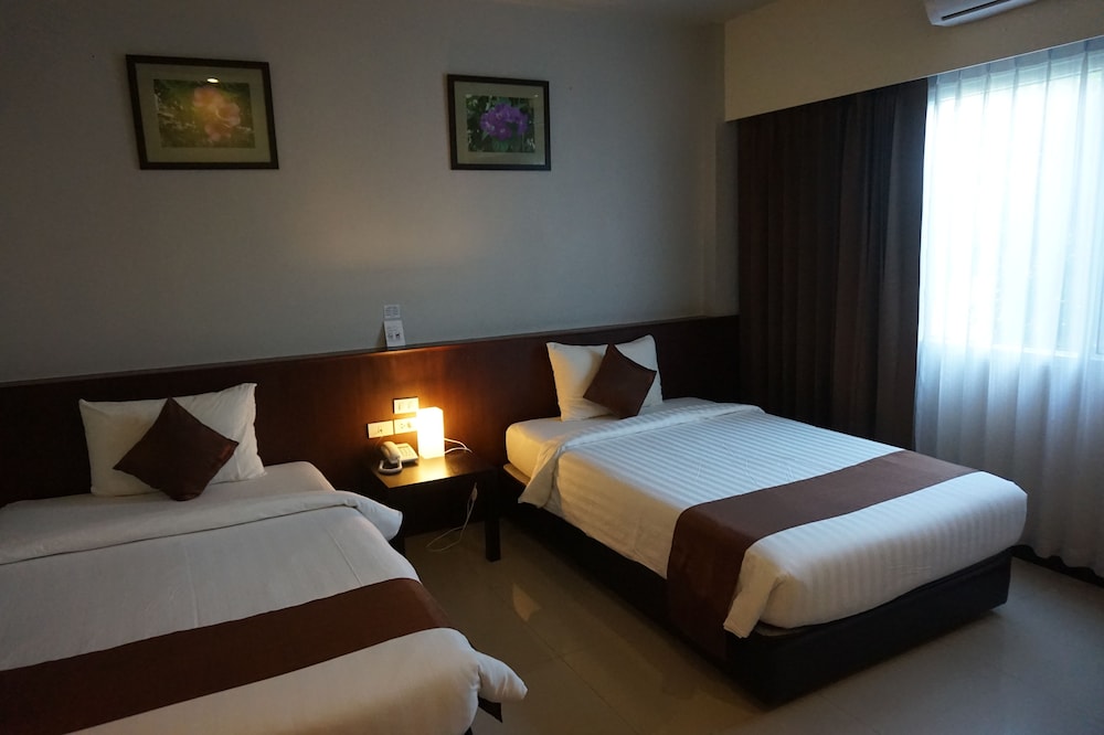 Akelada Hotel,Buri Ram Province>>Nang Rong,4 star