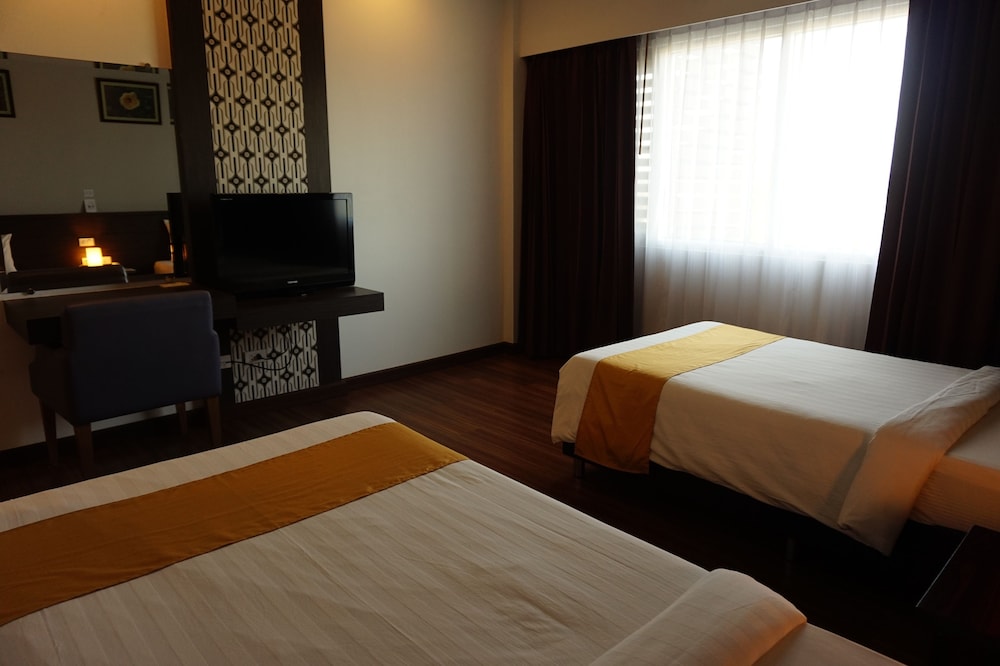 Akelada Hotel,Buri Ram Province>>Nang Rong,4 star