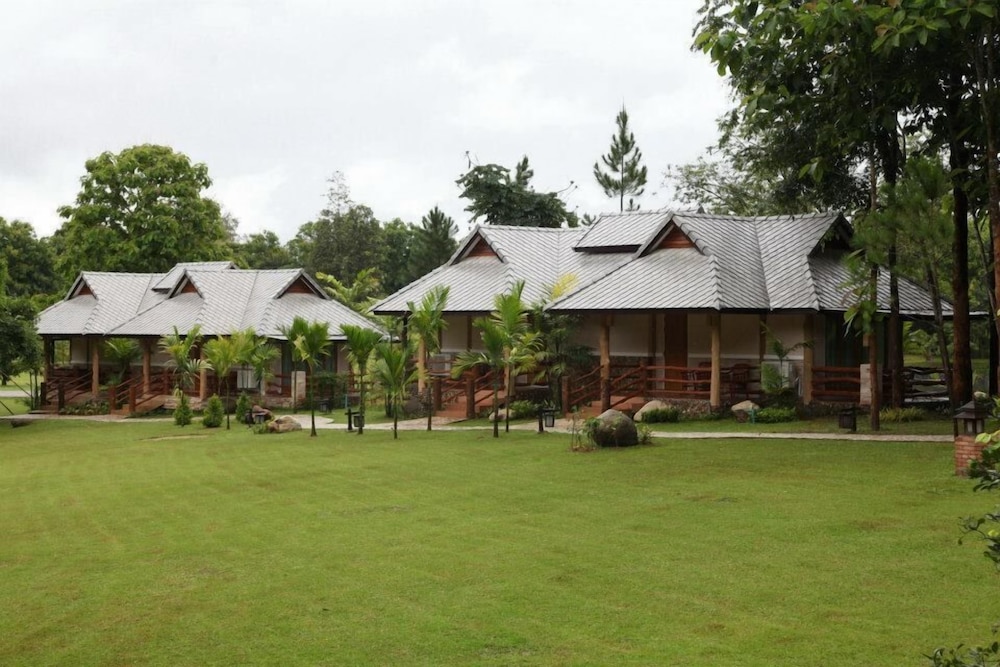 chiangkham luang resort