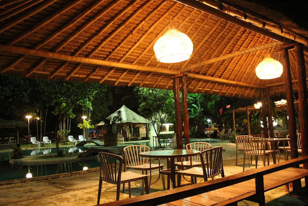 villa cha cha chaolao beach resort