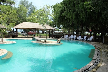 villa cha cha chaolao beach resort