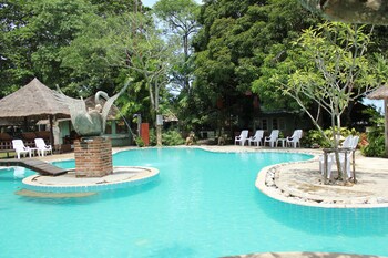 villa cha cha chaolao beach resort