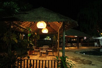 villa cha cha chaolao beach resort