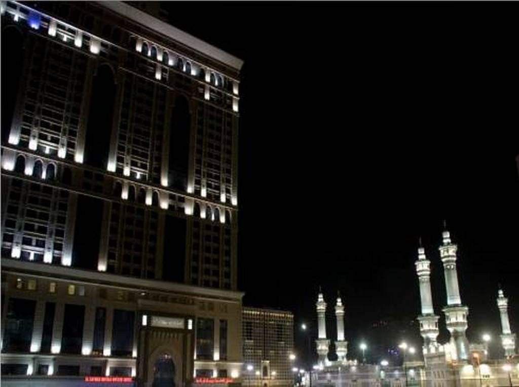 al safwa hotel tower 1