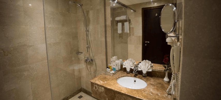 al safwa hotel tower 1