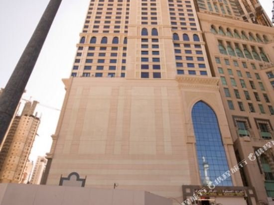 al safwa hotel tower 1