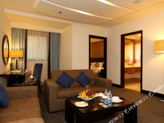 al safwa hotel tower 1