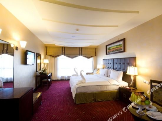 al safwa hotel tower 1