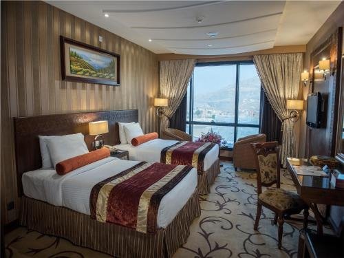 al safwa hotel tower 1