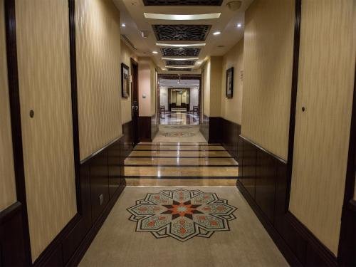 al safwa hotel tower 1