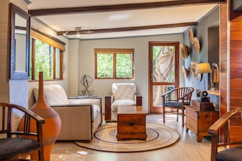 hog hollow country lodge