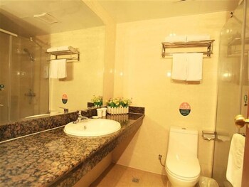 greentree inn haikou longhua district guomao hotel