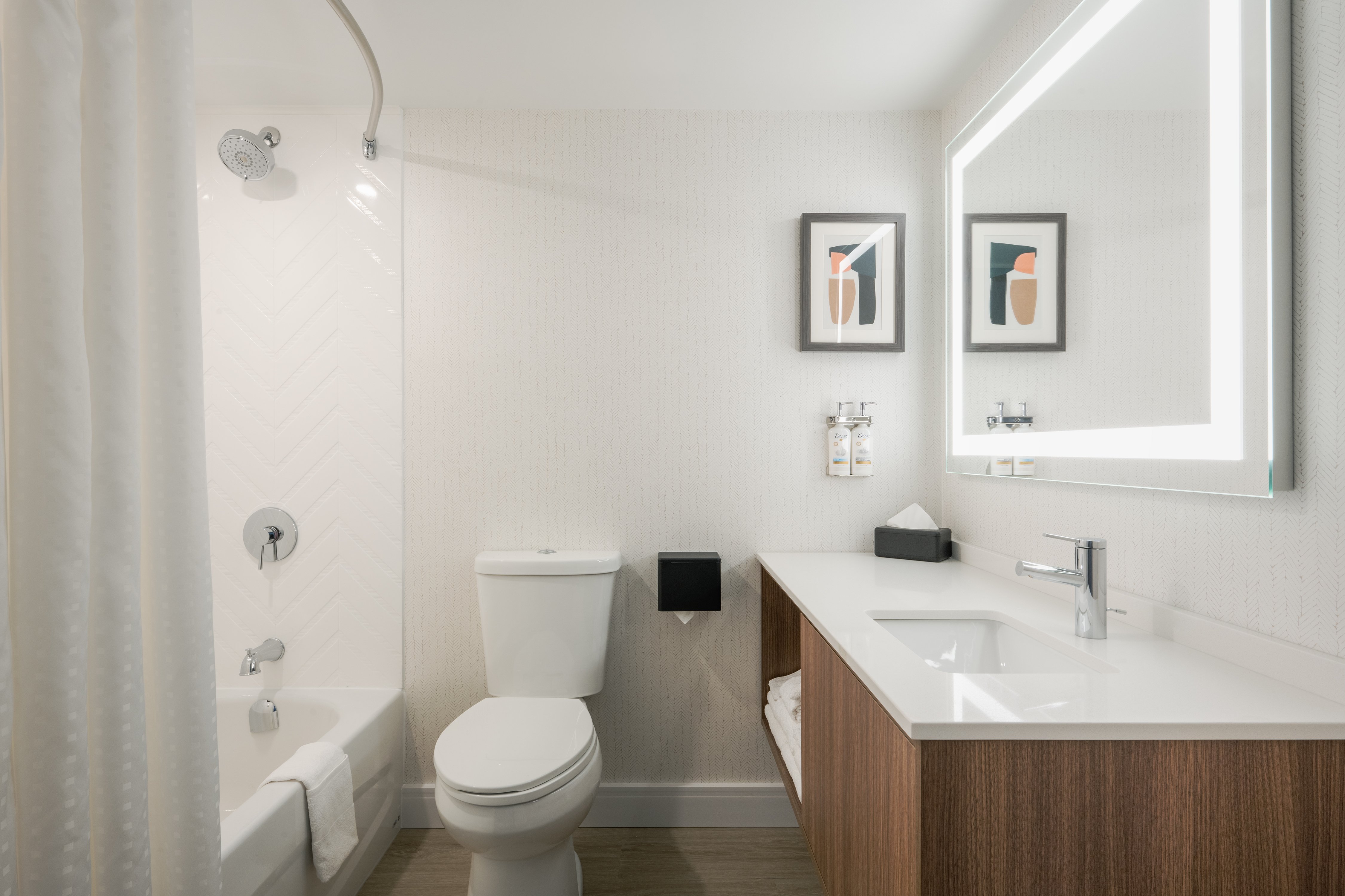 holiday inn and suites winnipeg downtown by ihg