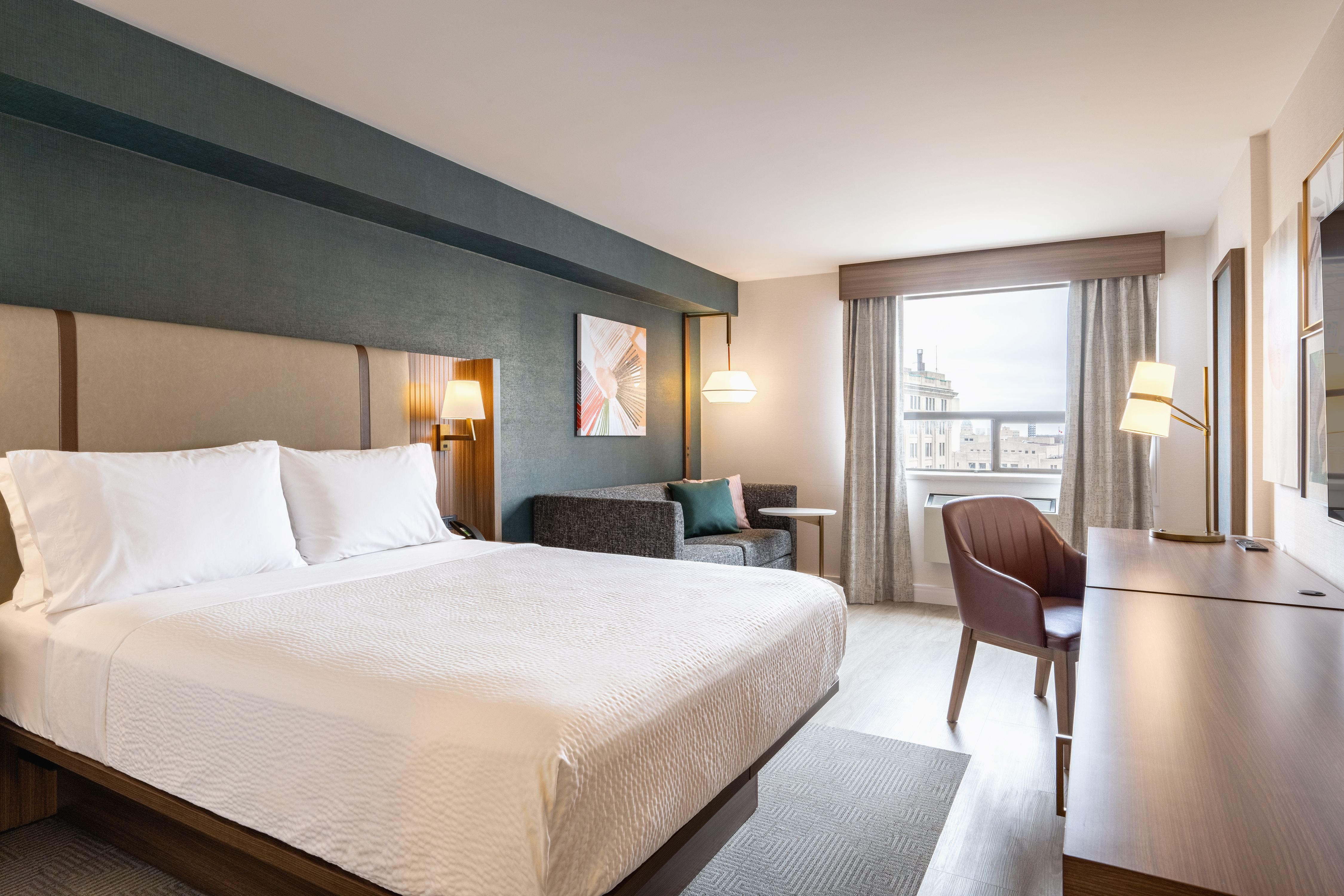 holiday inn and suites winnipeg downtown by ihg