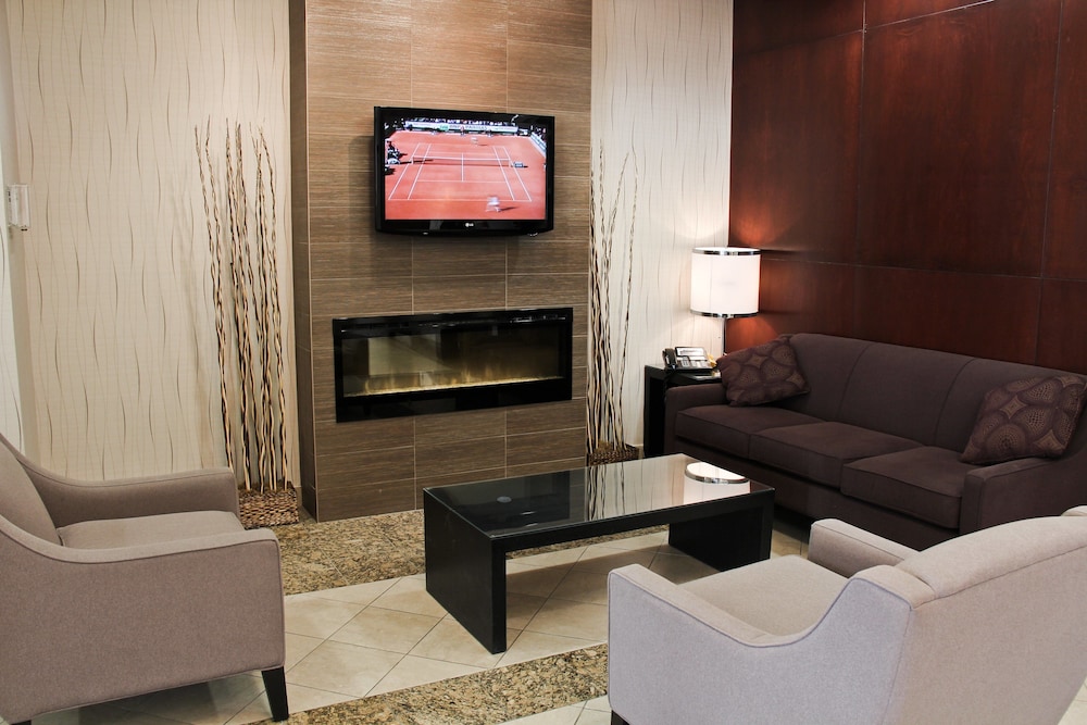 holiday inn and suites winnipeg downtown by ihg