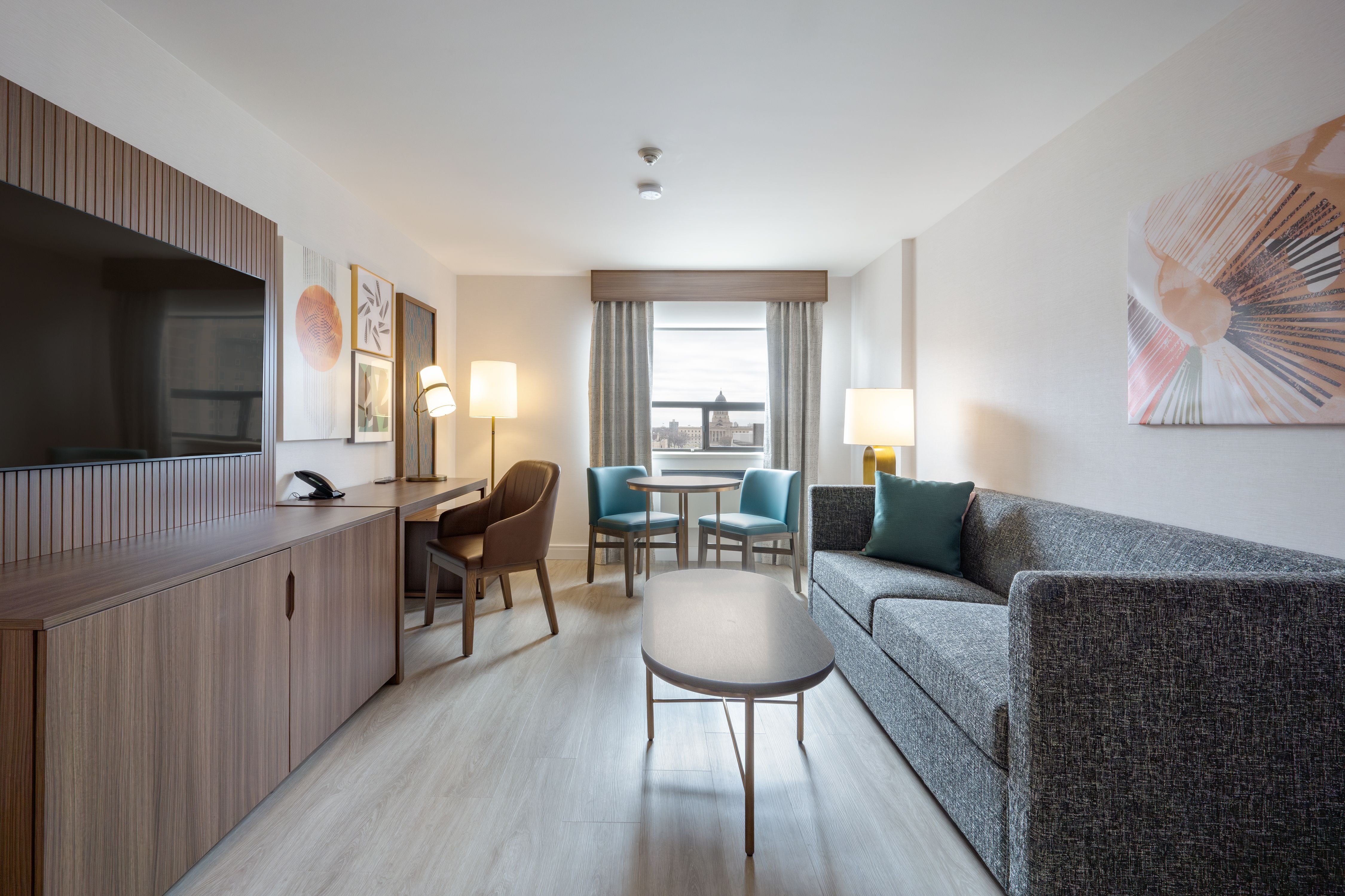 holiday inn and suites winnipeg downtown by ihg