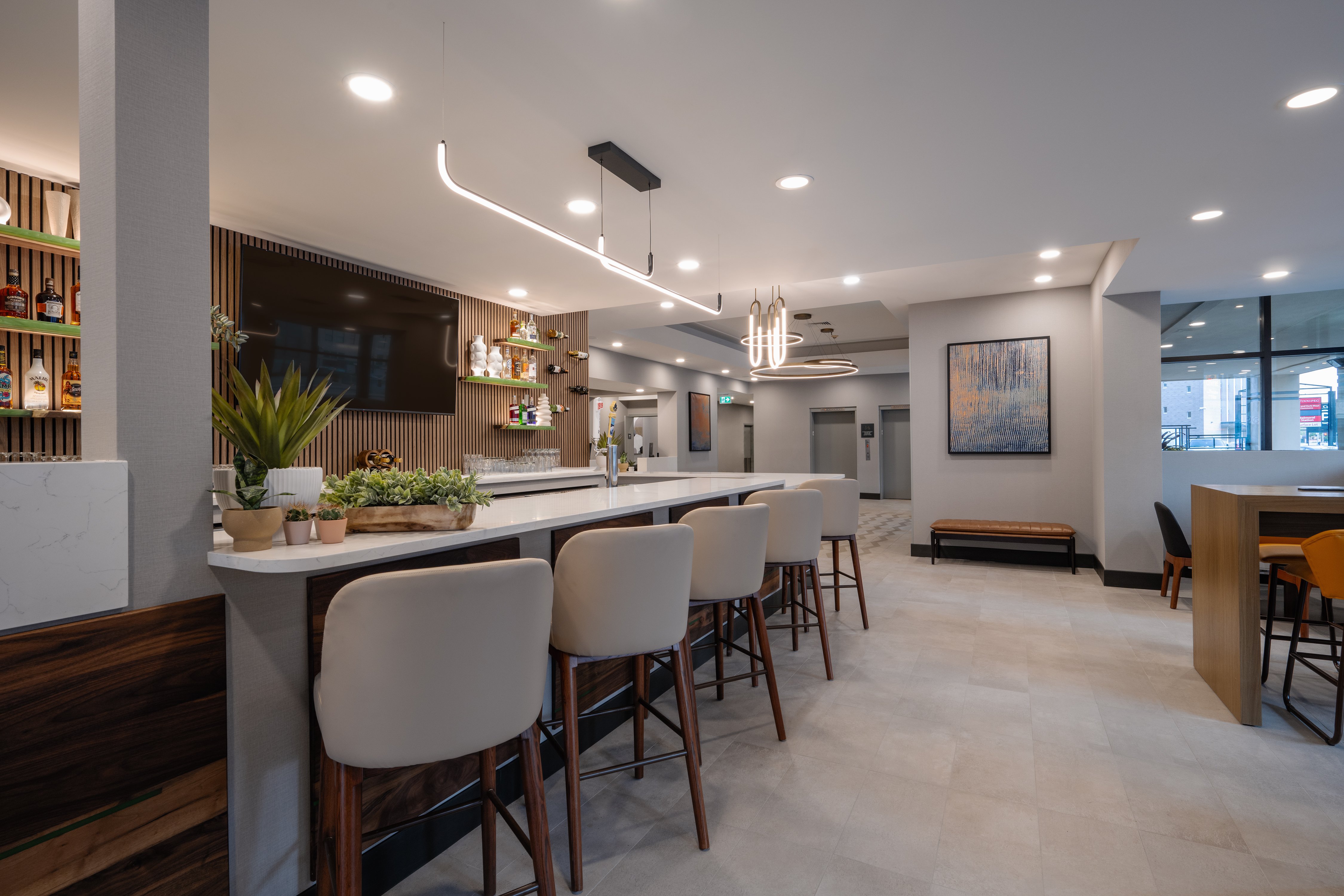 holiday inn and suites winnipeg downtown by ihg