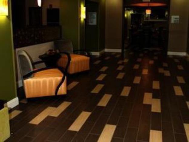 holiday inn express and suites huntsville airport by ihg