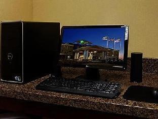 holiday inn express and suites huntsville airport by ihg