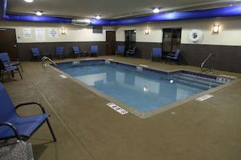 holiday inn express and suites huntsville airport by ihg