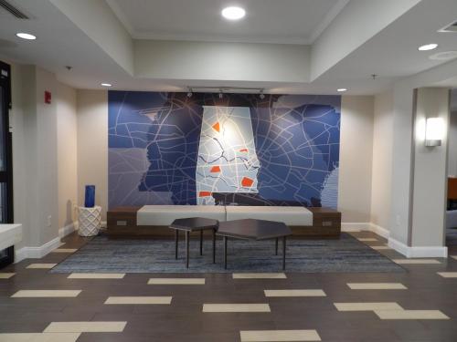 holiday inn express and suites huntsville airport by ihg