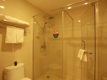 greentree inn yantai fushan district yongda street express hotel