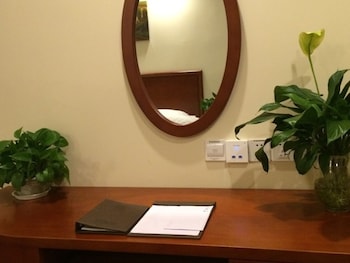 greentree inn yantai fushan district yongda street express hotel