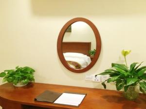greentree inn yantai fushan district yongda street express hotel