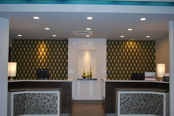 Wyndham Garden Summerville,Ladson>>Charleston,3 star
