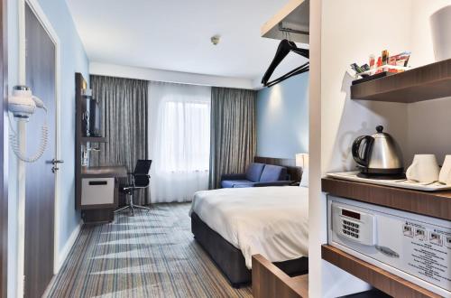 holiday inn express durban umhlanga by ihg