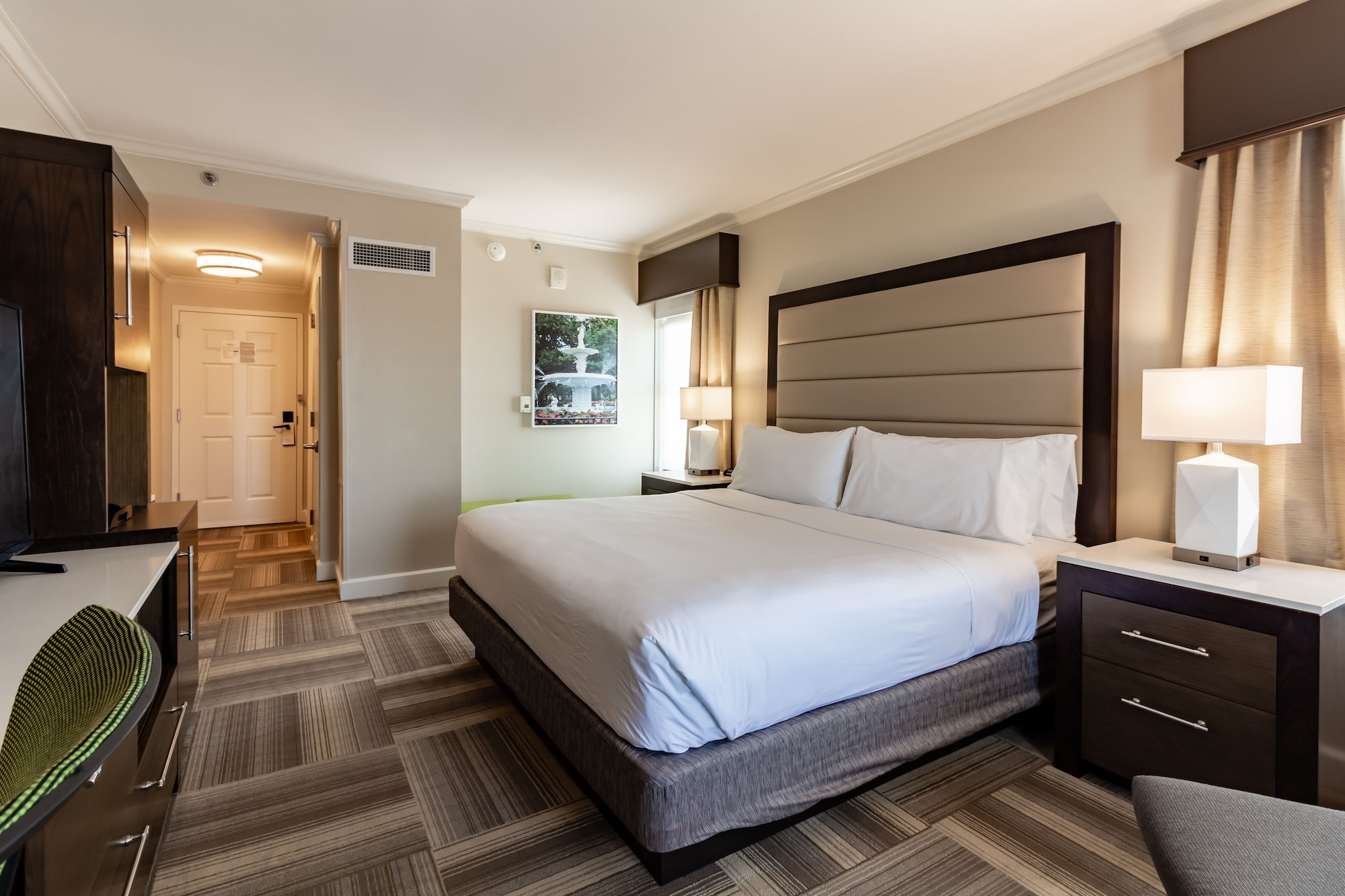 holiday inn express savannah historic district by ihg