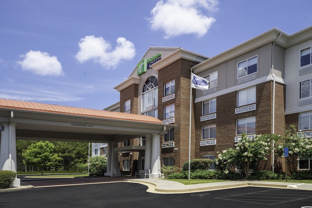 holiday inn express and suites atlanta johns creek