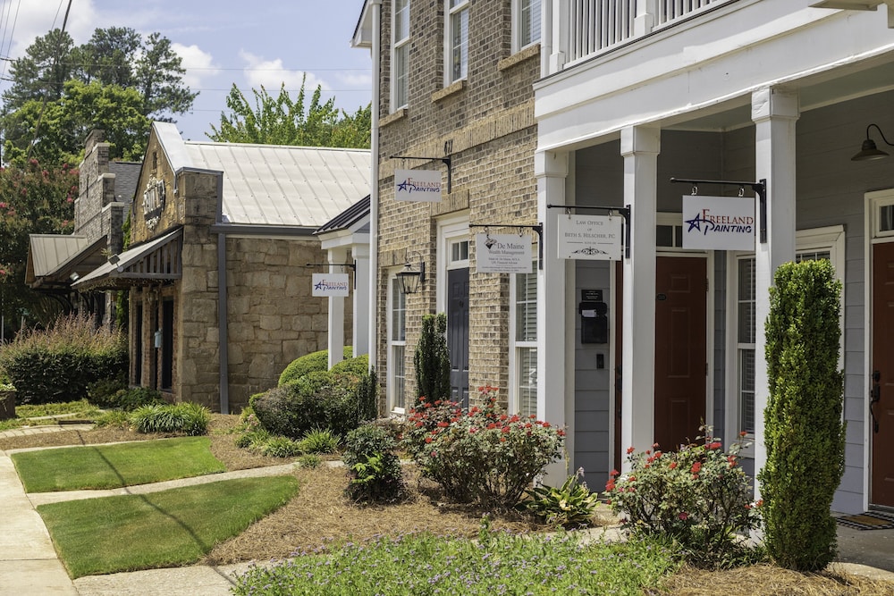 holiday inn express and suites atlanta johns creek