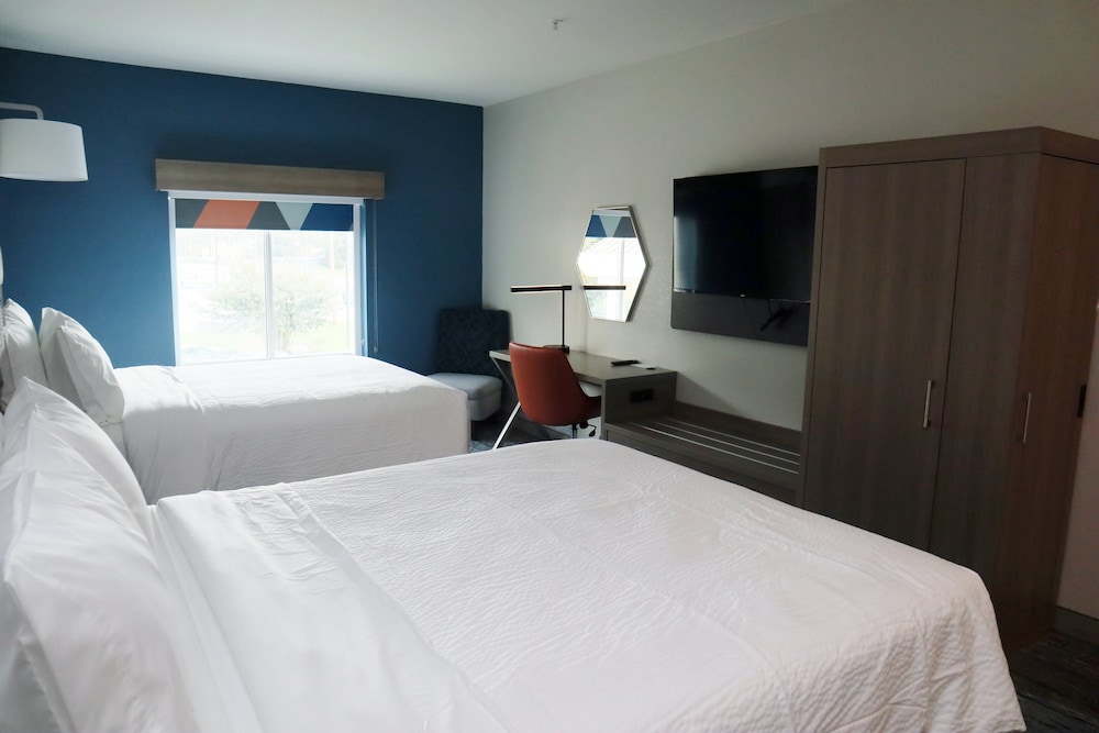 holiday inn express and suites baton rouge north