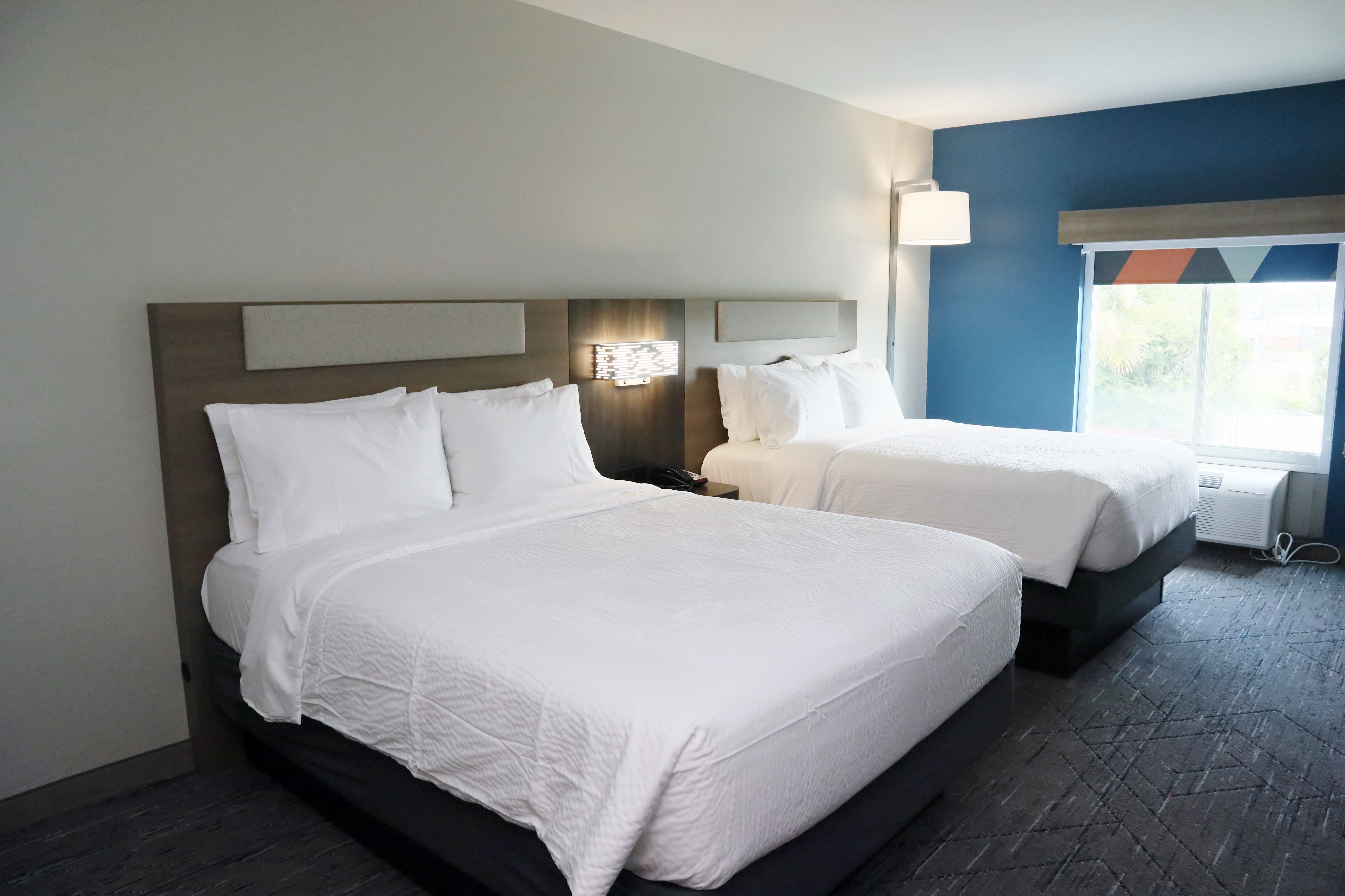 holiday inn express and suites baton rouge north