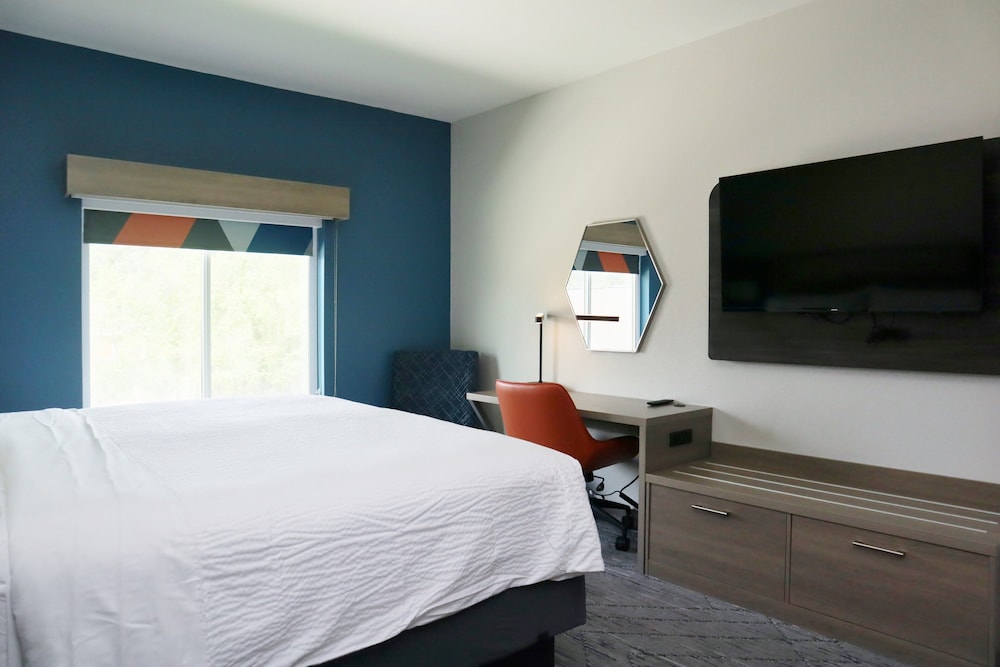 holiday inn express and suites baton rouge north
