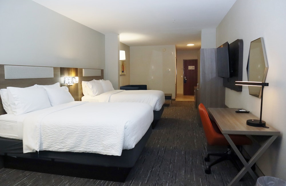 holiday inn express and suites baton rouge north