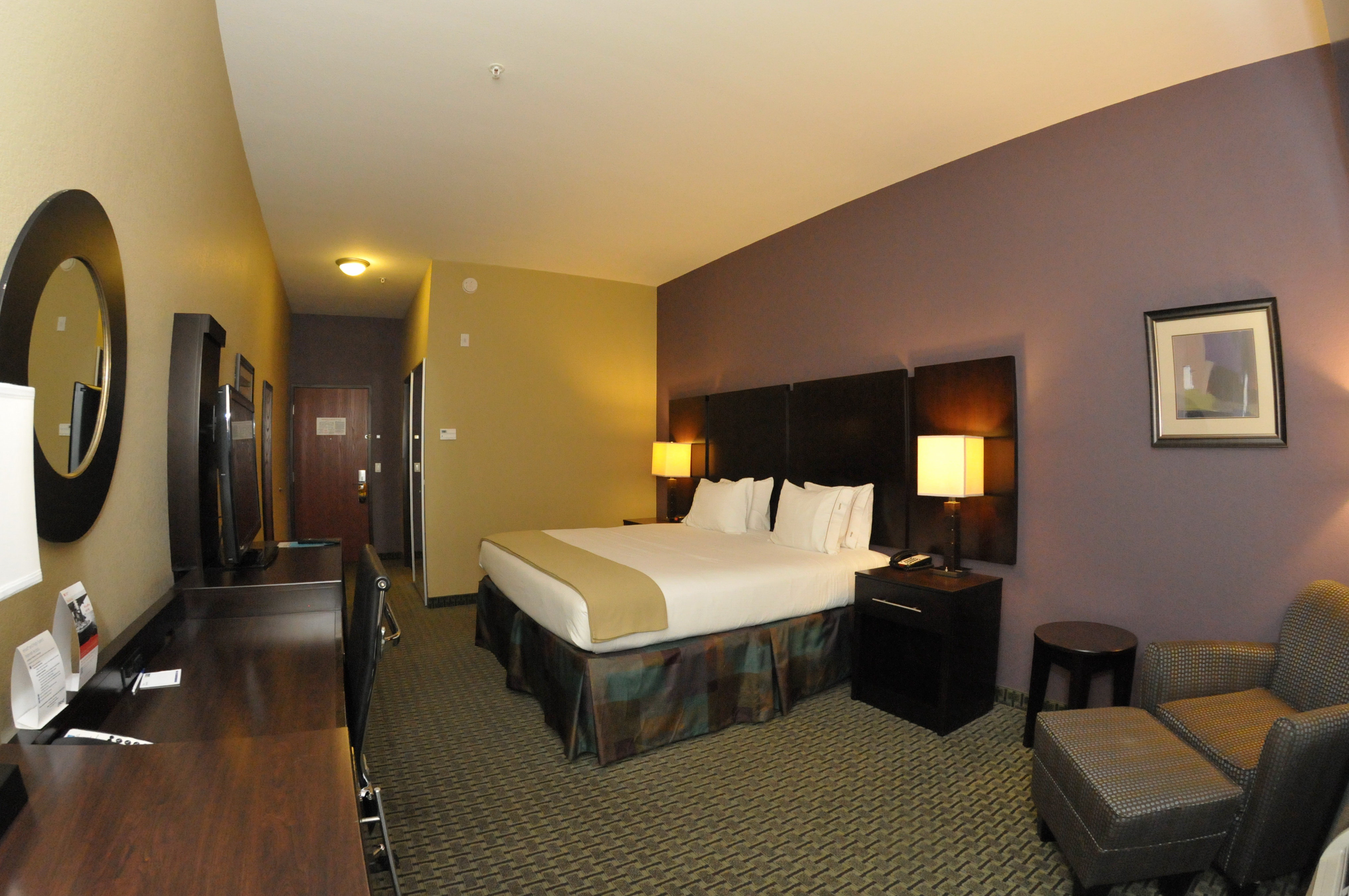 holiday inn express and suites baton rouge north