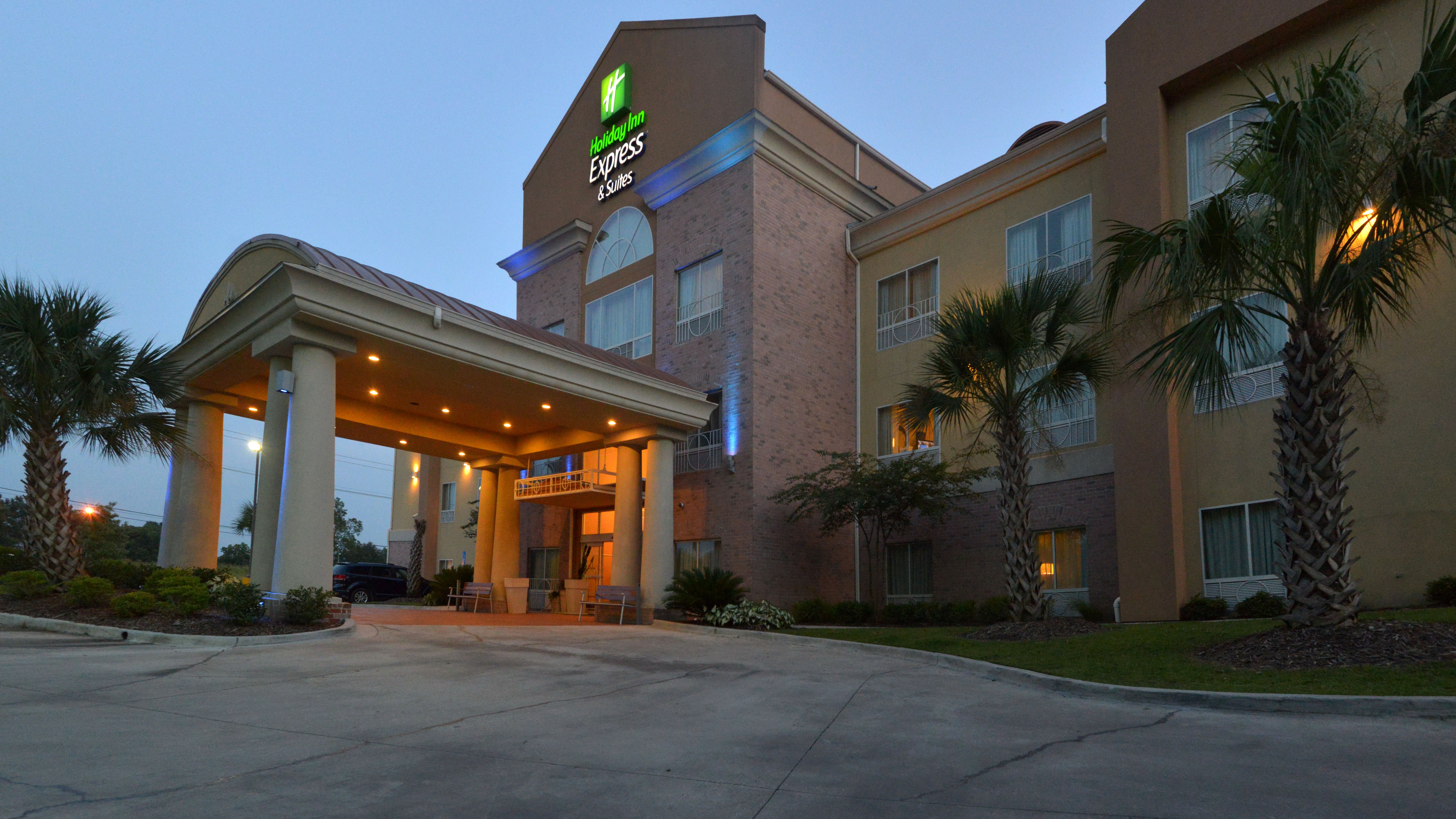 holiday inn express and suites baton rouge north