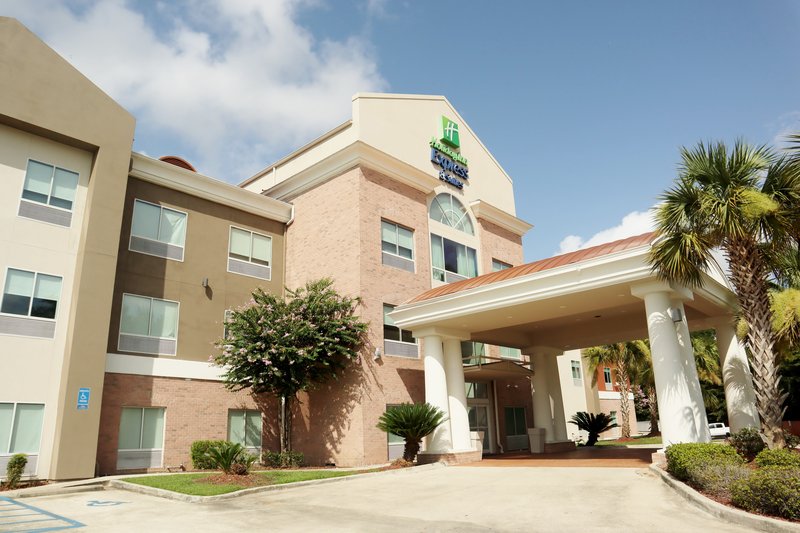 holiday inn express and suites baton rouge north