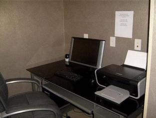 Holiday Inn Express And Suites Baton Rouge North,Baton Rouge>>Baker,3 star