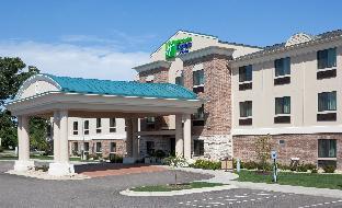 holiday inn express hotel and suites madison verona by ihg