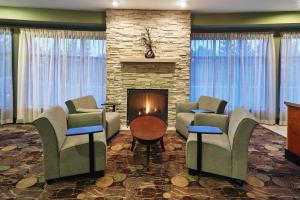 holiday inn express hotel and suites madison verona by ihg