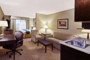 holiday inn express hotel and suites madison verona by ihg
