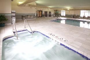 holiday inn express hotel and suites madison verona by ihg